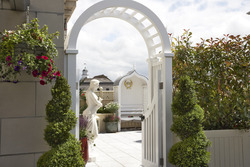 bridge house hotel image